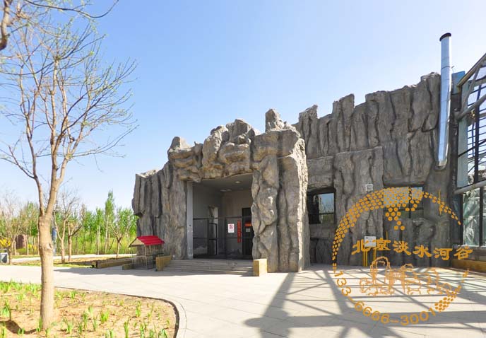 北京淡水河谷塑石假山制作廠家為您營造美麗的風(fēng)景