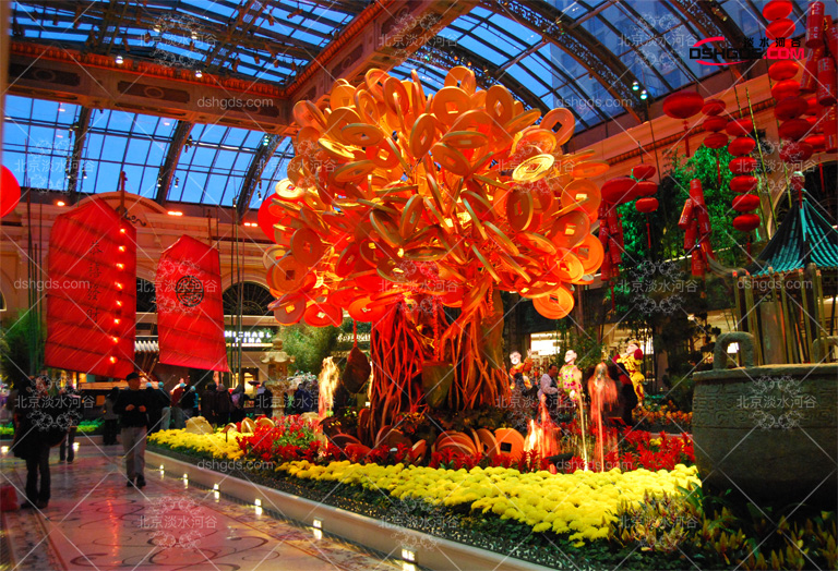 大型美人工仿真樹(shù)美陳讓您的節(jié)日有儀式感