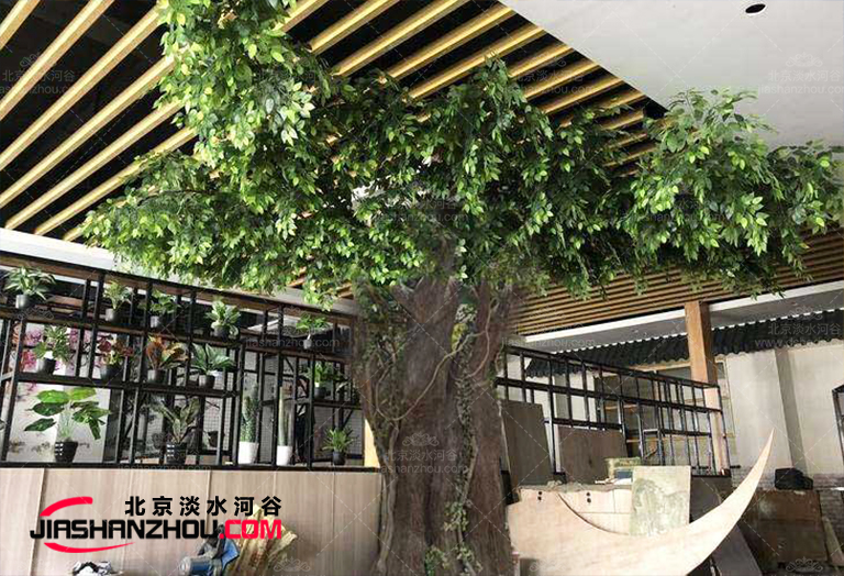 仿真樹滕管現(xiàn)在每棵假樹上都使用國外也在用