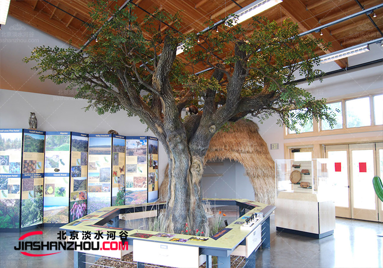 三亞未來科技館仿真樹工程順利結(jié)束已交付使用