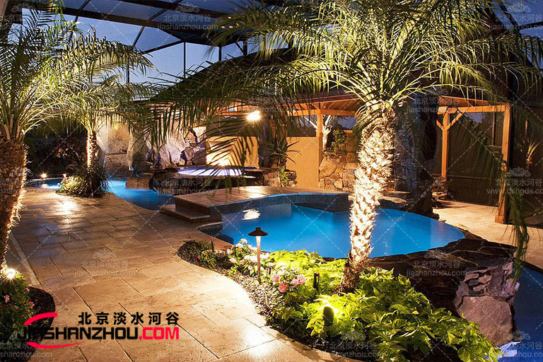 的仿真樹(shù)園林景觀幾乎也包含了聲景—水、f 、雨