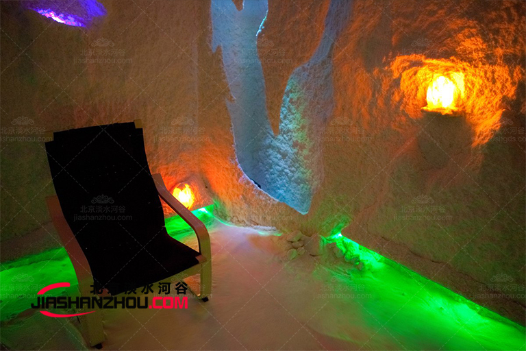 新奇感和趣味感十足的天然鹽洞旅館你住過嗎