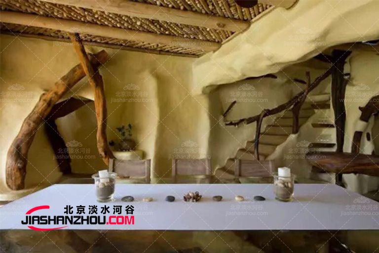 給自己一個(gè)機(jī)會來開開眼界看看這些山洞旅館