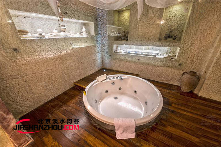 仿真巖洞酒店浴室創(chuàng)意設(shè)計(jì)方案又有新案例了