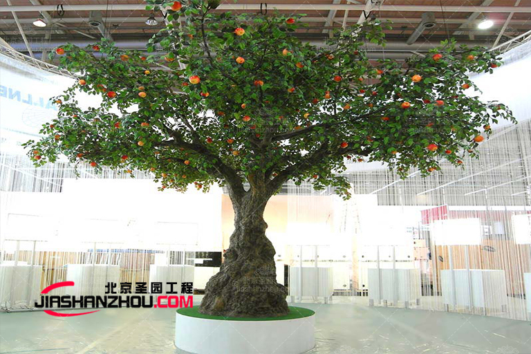 仿真假樹又一批作品出現了可用于酒吧會所等