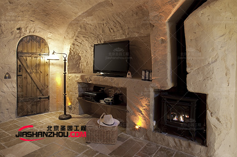 如何裝修出山洞的感覺仿意大利百萬驢人造山洞酒店裝飾設(shè)計