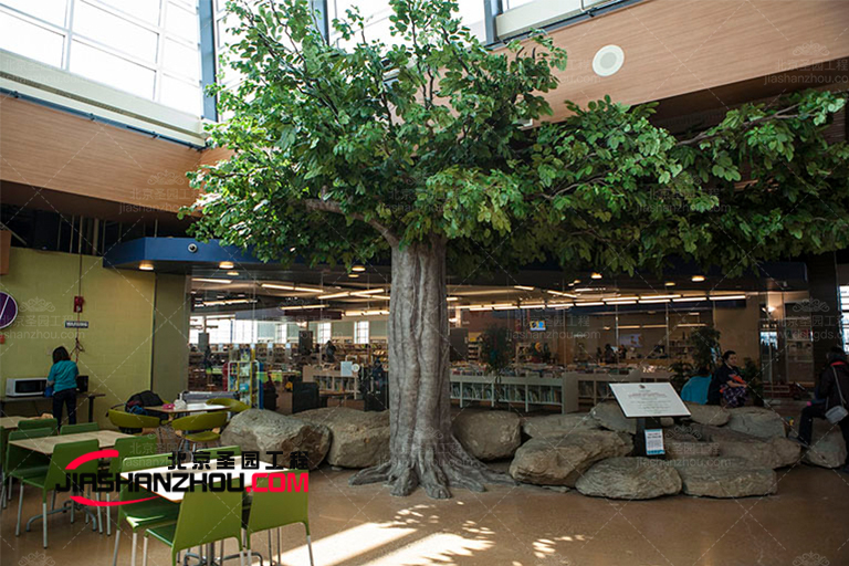 無錫市龍崖灣時尚餐廳人造仿真樹植物陳設