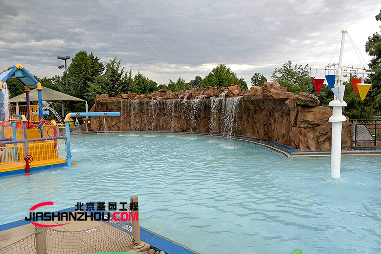 耐用／靈活性和易于安裝是水池塑石假山景觀圍欄選擇的關(guān)鍵點(diǎn)