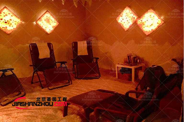 典型的古典f 格仿真鹽洞汗蒸房給人一種比較優(yōu)雅的厚重感