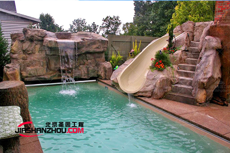 TCP塑石假山水池景觀非常適合補充現有設計元素的后院