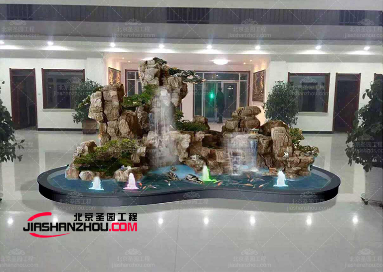 水泥塑石假山瀑布水景是室內室外完美的造景方法