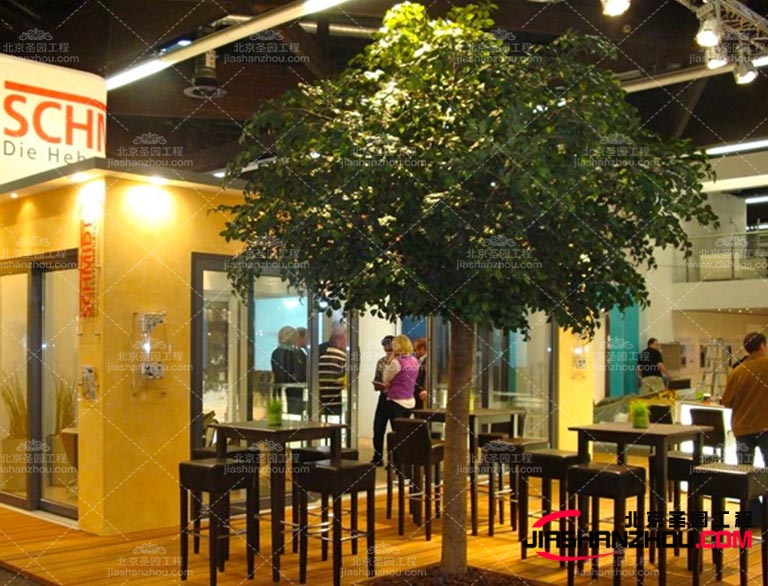 仿真樹作為園林景觀帶主要產品 分類都有哪些呢？