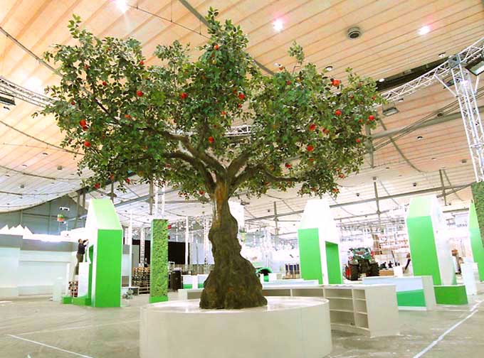 仿真樹(shù)美觀可朔性強(qiáng)、生動(dòng)活潑、形象逼真