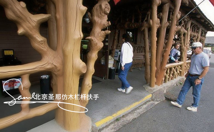 jimeng-2025-06-25-4459-正在施工制作的旅游區(qū)樓梯室外安全圍欄設(shè)計制作過程，美工正在施工制作，先用鋼筋焊接....jpeg